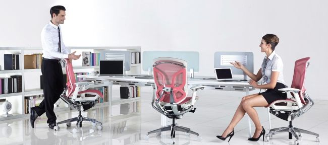 Os 56 graus confortável que inclinam o escritório do giro presidem Mesh Ergonomic Office Chair completo 3